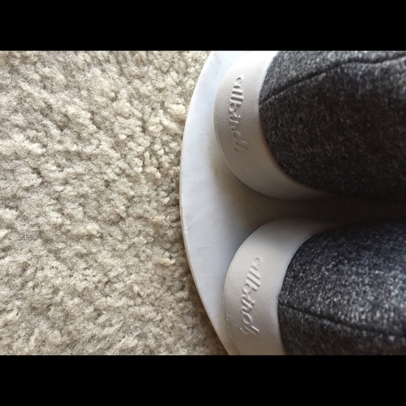 💥Flash Sale💥 NWT Men’s Allbirds Gray Wool Shoes - Picture 3 of 4